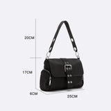 Sac d'Épaule en Nylon Noir - Élégance Urbaine | Nina Sac