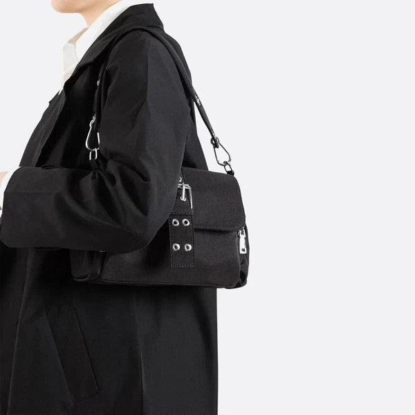 Sac d'Épaule en Nylon Noir - Élégance Urbaine | Nina Sac
