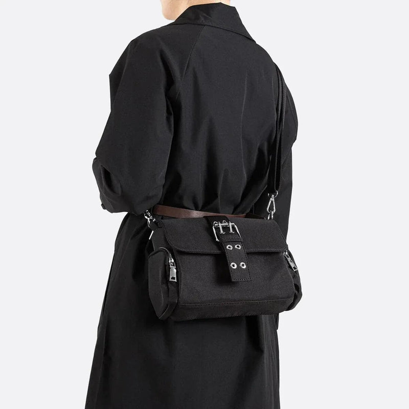 Sac d'Épaule en Nylon Noir - Élégance Urbaine | Nina Sac